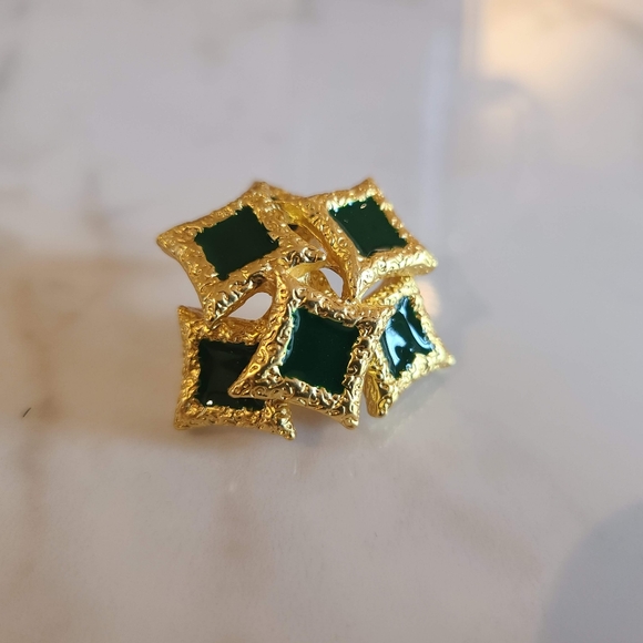 Vintage Layered Enamel Green Square Earrings - Picture 4 of 5